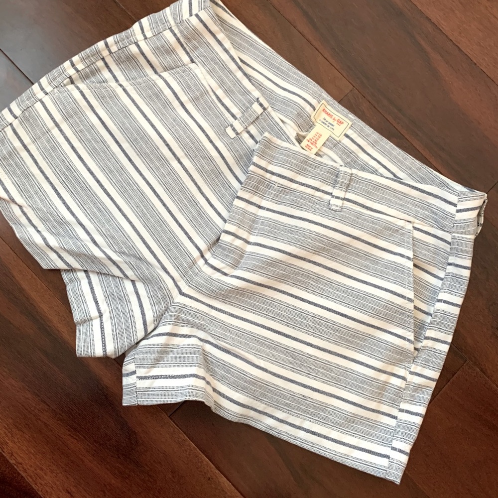 Gap shorts
